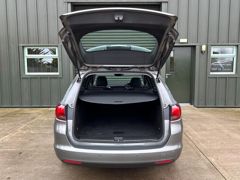 VAUXHALL ASTRA